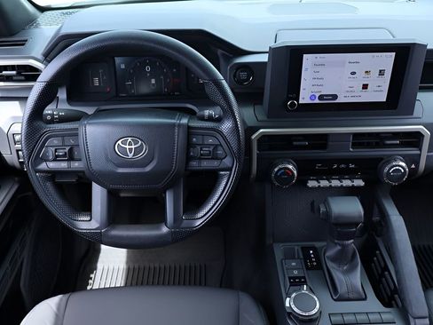 Certified 2024 Toyota Tacoma SR image 18