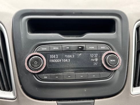 Used 2016 Chevrolet Malibu L image 10