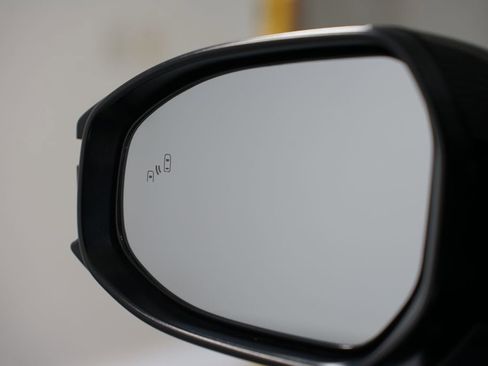 Used 2025 Toyota Crown Nightshade image 25