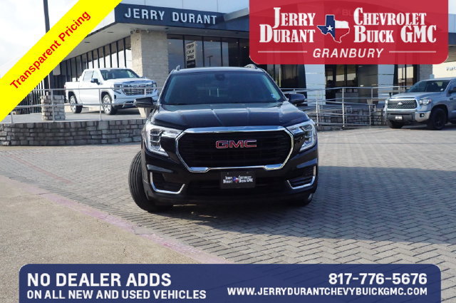 Used 2024 GMC Terrain SLE w/ Driver Convenience Package FWD image 2