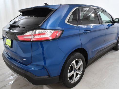 Used 2022 Ford Edge SEL w/ Convenience Package image 11