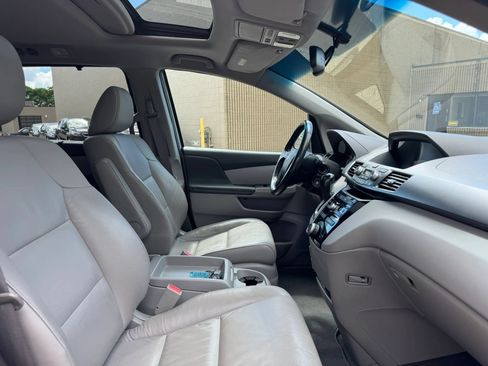 Used 2012 Honda Odyssey EX-L image 26
