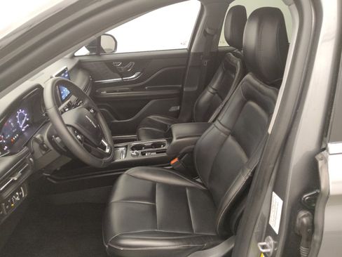 Used 2022 Lincoln Corsair FWD image 17