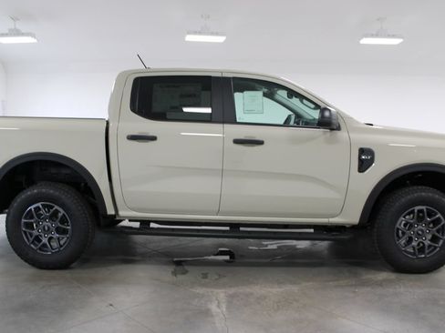 New 2026 Ford Ranger XLT w/ Equipment Group 301A High AWD/4WD image 12