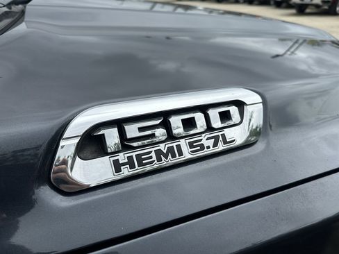 Used 2019 RAM 1500 Big Horn AWD/4WD image 25
