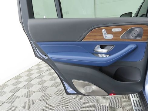 New 2026 Mercedes-Benz GLS 63 AMG 4MATIC image 27