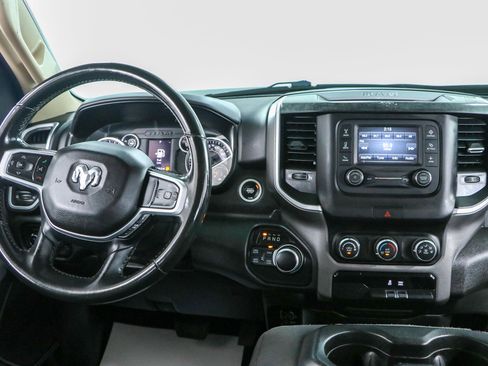 Used 2019 RAM 1500 Big Horn AWD/4WD image 17