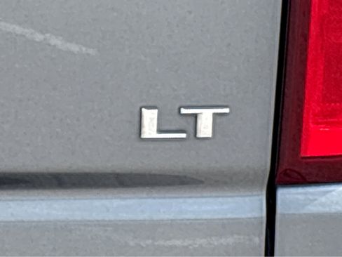 Used 2021 Chevrolet Silverado 1500 LT Trail Boss w/ Convenience Package II AWD/4WD image 22