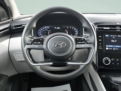 Certified 2023 Hyundai Tucson SEL image 17