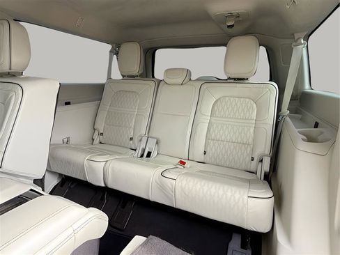 Used 2020 Lincoln Navigator L Black Label image 31