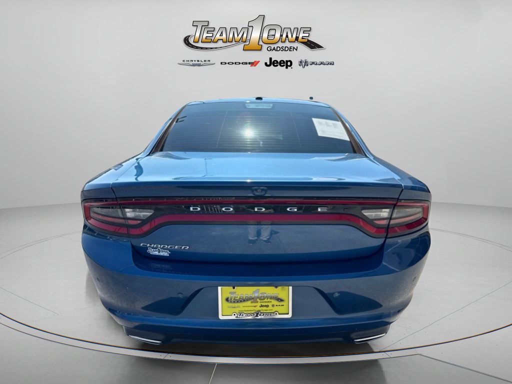Used 2020 Dodge Charger SXT w/ Cold Weather Package RWD image 7