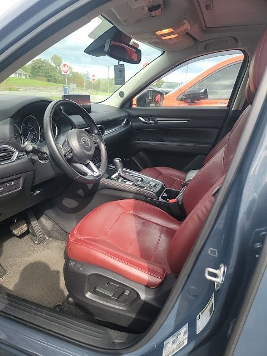 Used 2023 MAZDA CX-5 Carbon Edition AWD/4WD image 2
