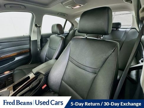 Used 2011 BMW 328i xDrive Sedan image 21