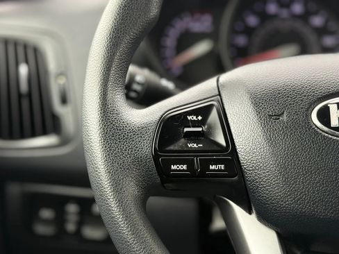 Used 2013 Kia Rio LX w/ PWR Pkg FWD image 35