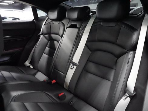 Used 2021 Porsche Taycan 4S w/ Premium Package AWD/4WD image 27