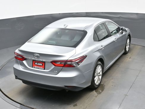 Used 2024 Toyota Camry LE image 39
