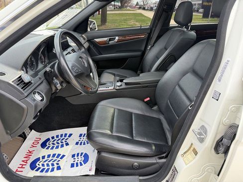 Used 2011 Mercedes-Benz C 300 SPORT 4MATIC image 9