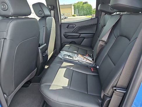 New 2025 Chevrolet Colorado Trail Boss w/ Midnight Edition image 23