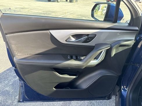 Used 2023 Chevrolet Blazer LT w/ Driver Confidence Package image 25