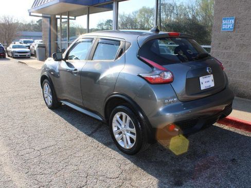 Used 2017 Nissan Juke S FWD image 3