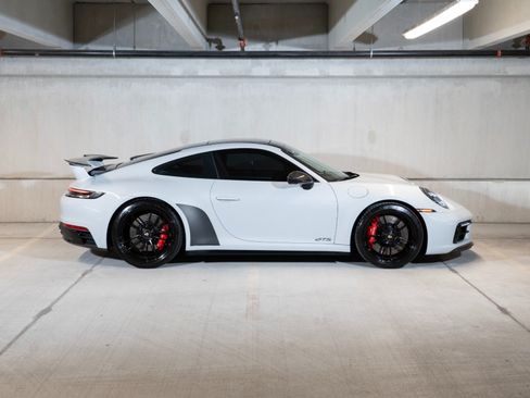 Used 2024 Porsche 911 Carrera 4 GTS AWD/4WD image 8