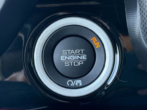 Certified 2025 RAM 1500 Limited image 31