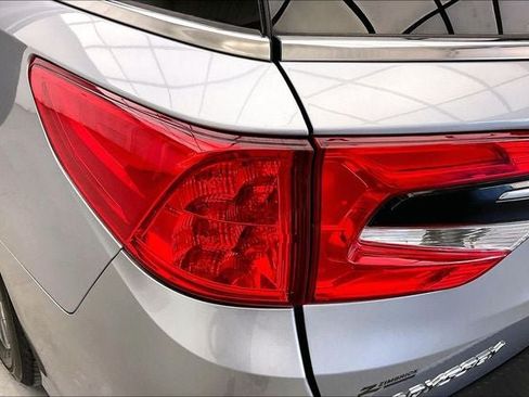 Certified 2024 Honda Odyssey EX-L image 27