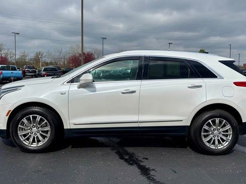 Used 2017 Cadillac XT5 Luxury w/ Driver Awareness Package image 4