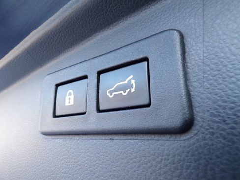 Used 2023 Subaru Outback Limited image 14