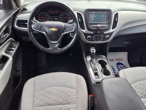 Used 2018 Chevrolet Equinox LS FWD image 9