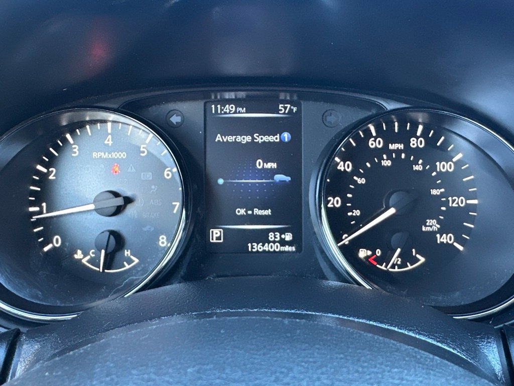 Used 2017 Nissan Rogue SV AWD/4WD image 28
