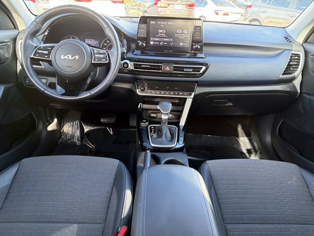 Used 2023 Kia Seltos S FWD image 13