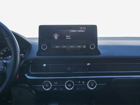 Used 2023 Honda Civic Sport image 11