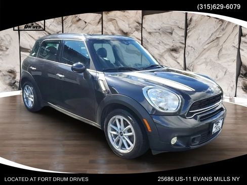 Used 2016 MINI Cooper Countryman S FWD image 3
