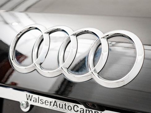 Certified 2024 Audi Q3 2.0T Premium w/ Convenience Package image 18