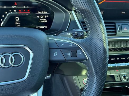 Used 2024 Audi SQ5 Premium Plus image 13