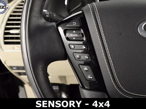 Used 2024 INFINITI QX80 Sensory image 29