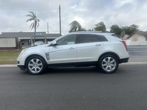 Used 2013 Cadillac SRX Premium image 4
