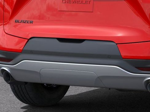 New 2025 Chevrolet Blazer LT w/ Convenience Package image 14