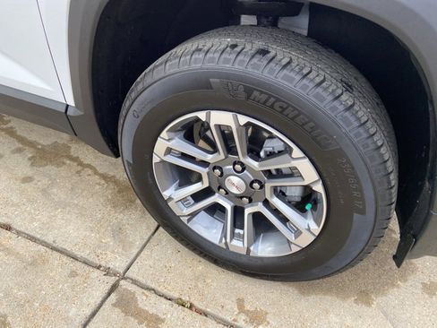 Used 2025 GMC Terrain Elevation AWD/4WD image 38