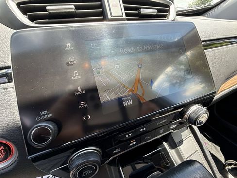 Used 2018 Honda CR-V Touring image 24