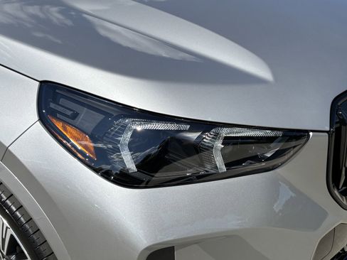 Used 2026 BMW X1 xDrive28i w/ Technology Package image 11