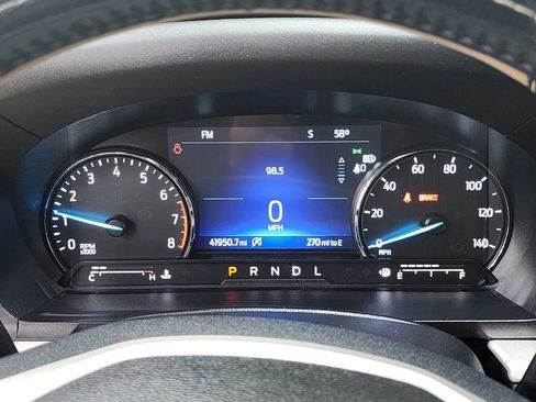 Used 2023 Ford Explorer XLT w/ Equipment Group 202A AWD/4WD image 15