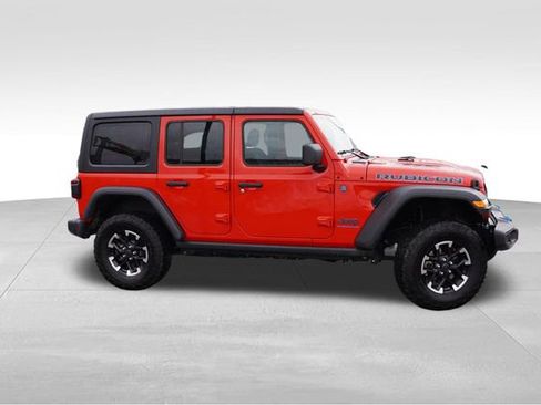 Certified 2025 Jeep Wrangler Unlimited Rubicon 4xe w/ Safety Group AWD/4WD image 3