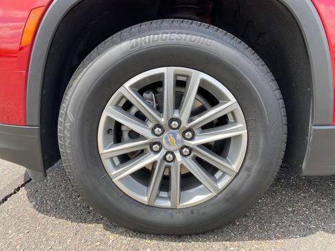Certified 2023 Chevrolet Traverse LT AWD/4WD image 22