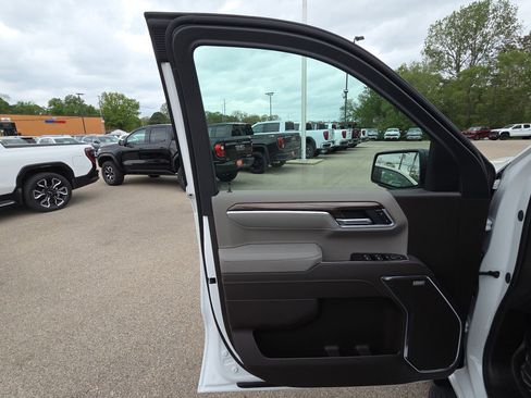 New 2026 Chevrolet Silverado 1500 RST w/ RST All Star Premium Package image 13