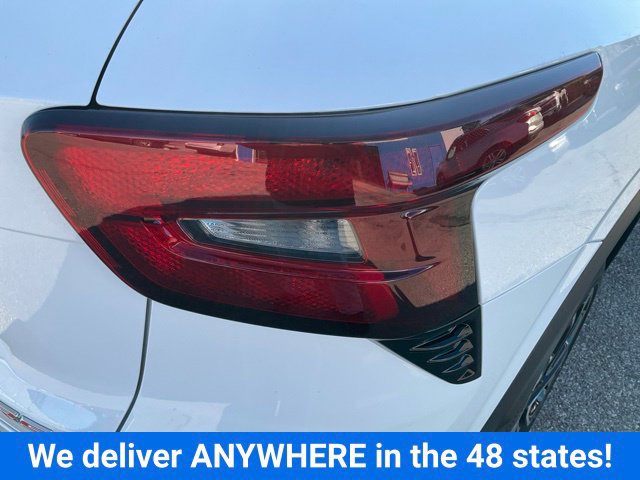 New 2026 Chevrolet Trax RS FWD image 15