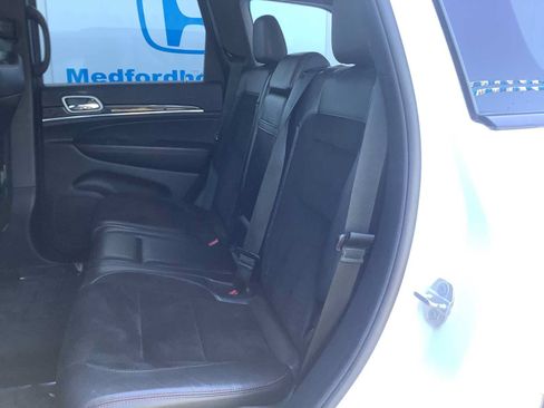 Used 2018 Jeep Grand Cherokee Trailhawk AWD/4WD image 13