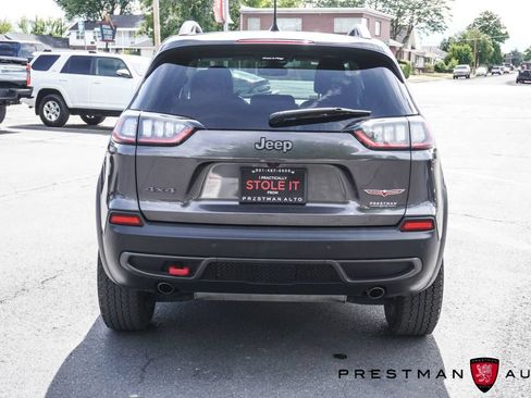 Used 2021 Jeep Cherokee Trailhawk w/ Sun, Sound & Nav Group AWD/4WD image 22