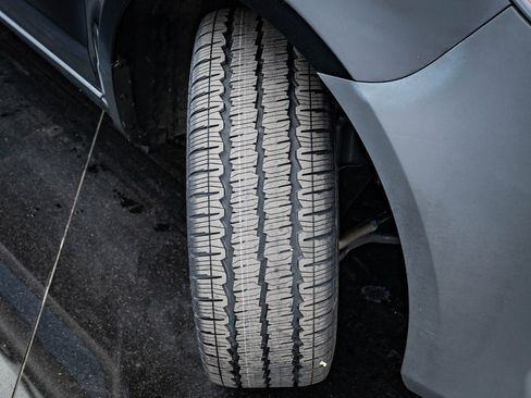 Used 2023 Mercedes-Benz Metris Passenger image 38